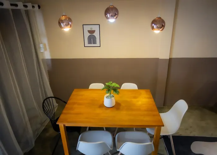 Hébergement de vacances Whole Loft House Near Iconsiam In Middle Of Food Hotspot *