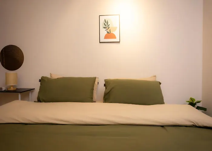 Hébergement de vacances Whole Loft House Near Iconsiam In Middle Of Food Hotspot *